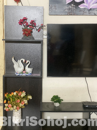STYLISH TV CABINET